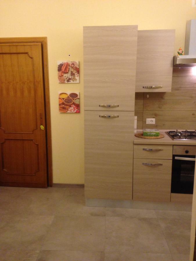A Casa Di Fede Apartment L'Aquila Bagian luar foto