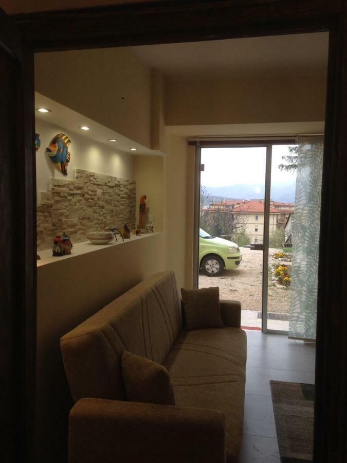 A Casa Di Fede Apartment L'Aquila Bagian luar foto